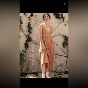 Doen Slate Nightgown in maple, S, EUC